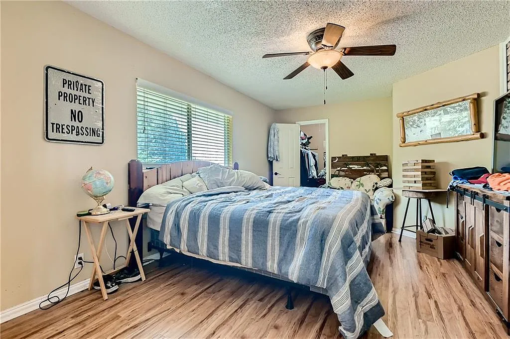 2 bed, 1300 sqft, $1,245 — Photo 3
