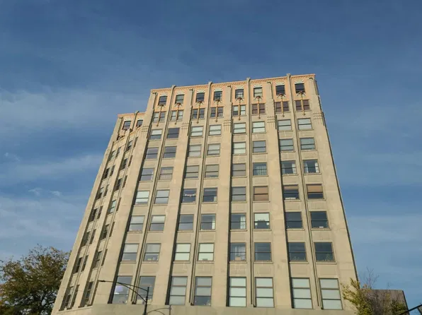 1550 S Blue Island Ave Unit 804 & P-119, Chicago, IL 60608