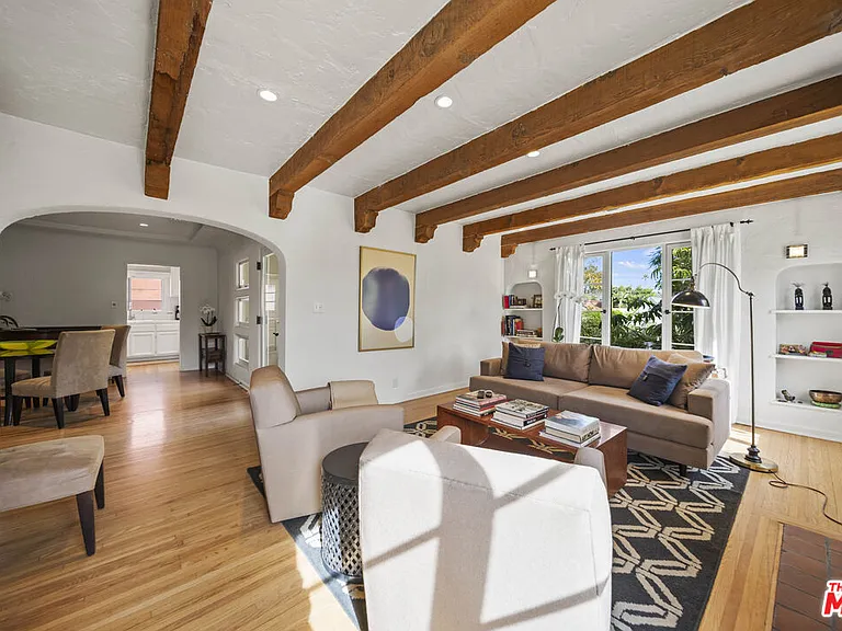 837 N Harper Ave — Photo 5