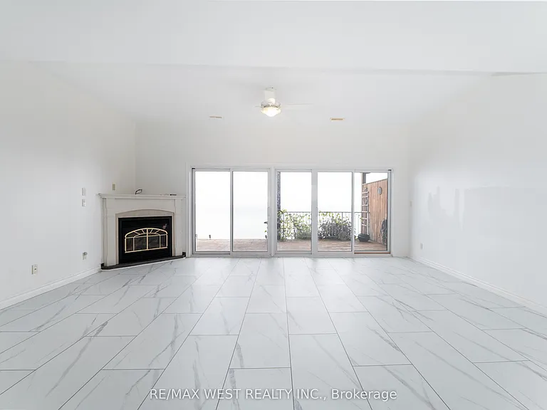 114 Brown St #3 — Photo 33