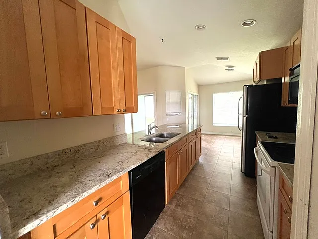 5009 Gato Del Sol Cir — Photo 7