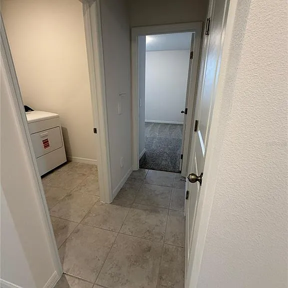 5009 Katrina Dr — Photo 32