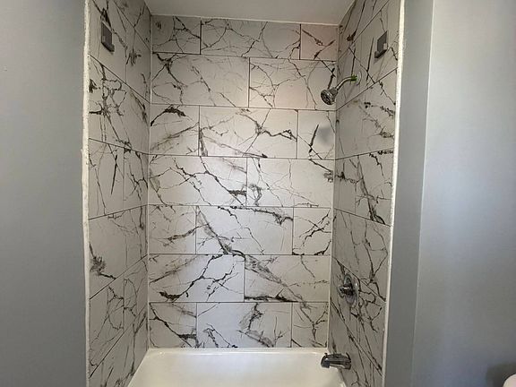 4th image of 141 Park Ave #12