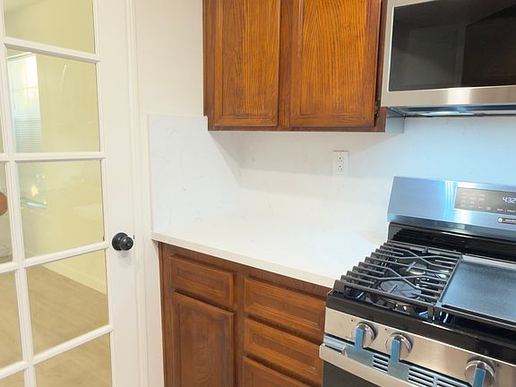 5th image of 1553 Apache Dr Unit A