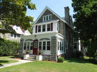 6647 Wayne Ave, Philadelphia, PA