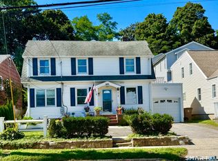 638 Hope St UNIT 4, Stamford, CT 06907