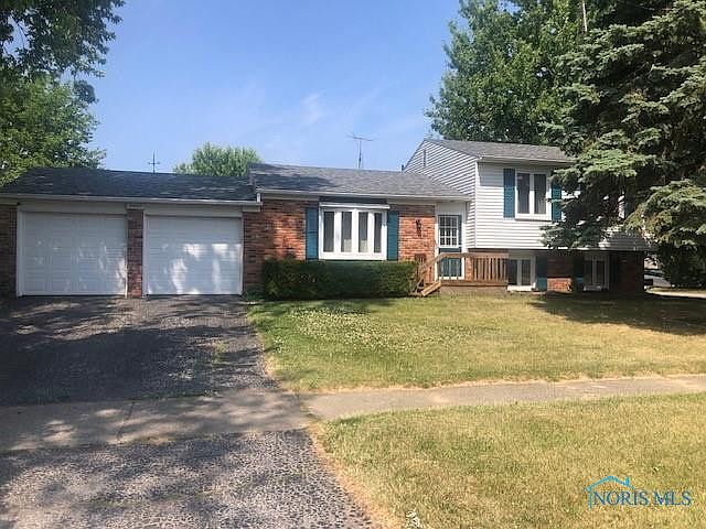 1st image of 2402 Bedford Ln