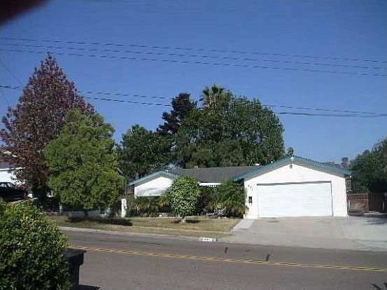 1st image of 841 Lori Ln