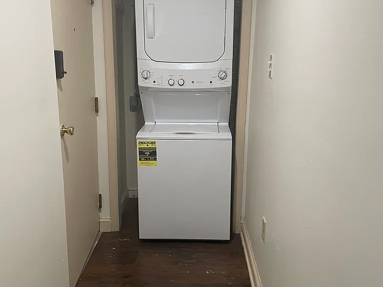 105 Main St #2 — Photo 7