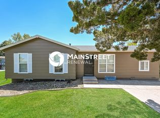 15368 E Gunnison Pl, Aurora, CO 80017