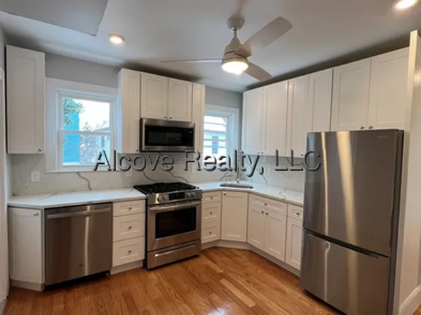 (undisclosed Address), Somerville, MA 02144