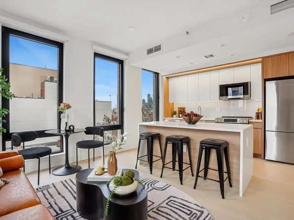 170 Freeman Street image 2 of 16