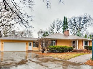 281 Floral Dr, Shoreview, MN 55126