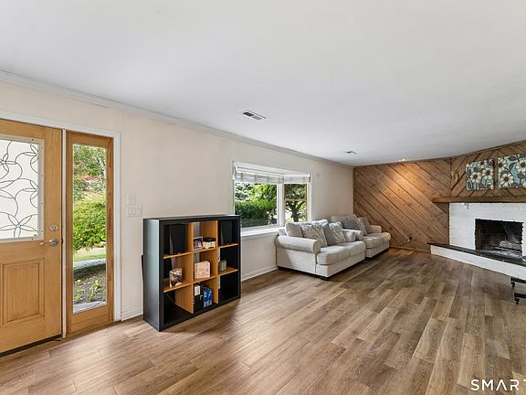 5th image of 13 Allen Road