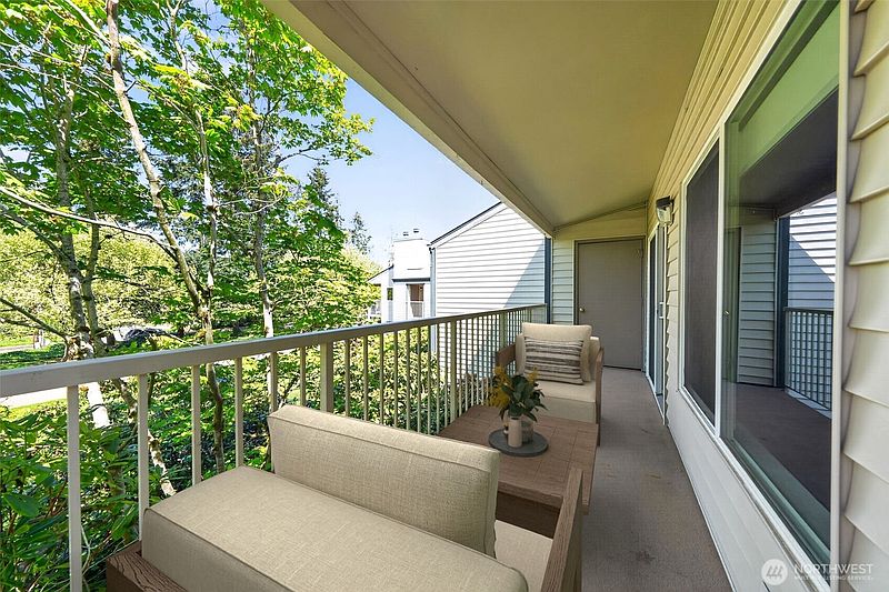 5th image of 4409 216th Street SW #C
