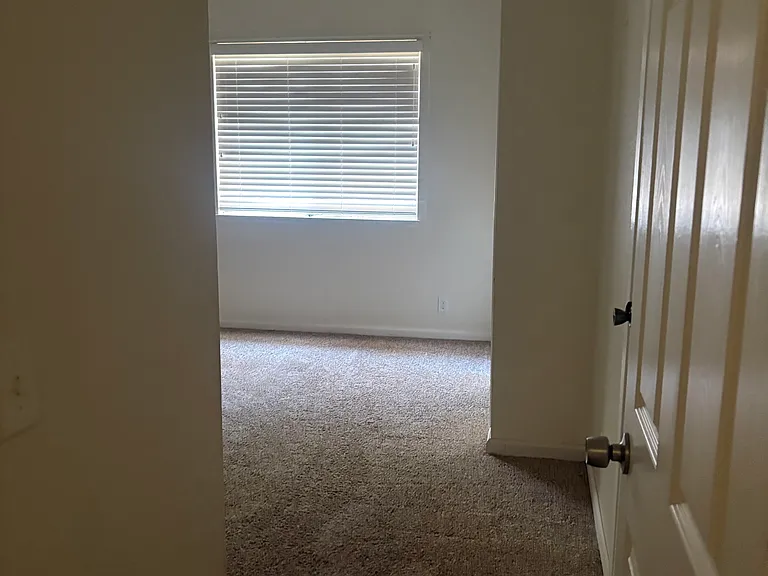 2788 Ceres Ave — Photo 10