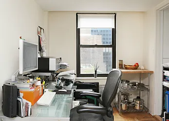 Rented by Green Line Realty