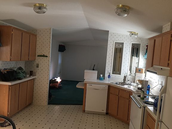 5th image of 100 Sandy Ct