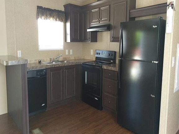 4th image of 4707 Green Grass Pl