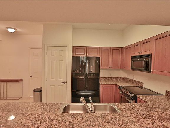 5th image of 20251 Royal Villagio Ct Unit 102