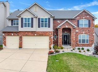 5021 Double Tree Dr, Imperial, MO 63052