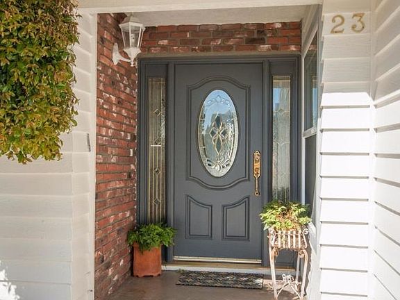 3rd image of 23 Lucas Ct