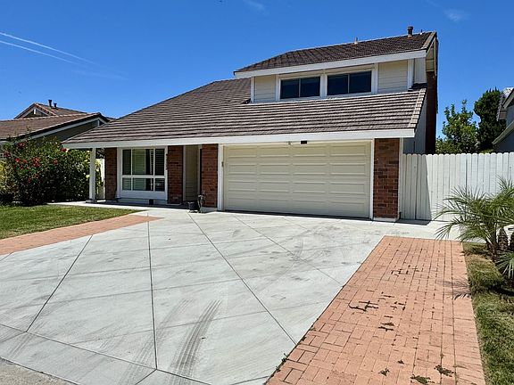 2nd image of 14121 Picasso Ct