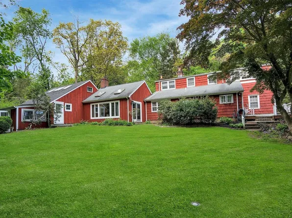 461 Berry Hill Road, Oyster Bay Cove, NY 11791
