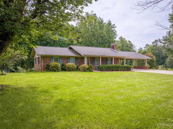 3740 Pax Hill Rd, Morganton, NC 28655