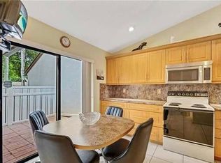 3226 Carambola Cir S, Coconut Creek, FL 33066