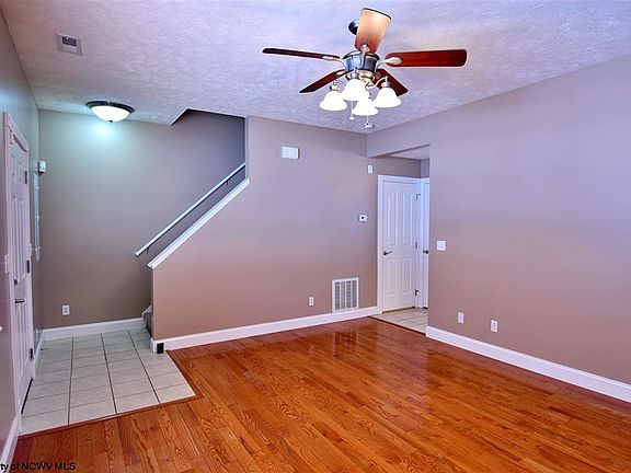 5th image of 443 Shearwood Forest Dr