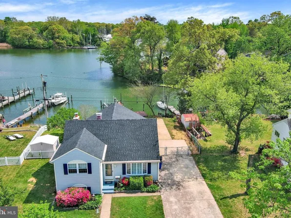 131 Jackpine Dr, Pasadena, MD 21122