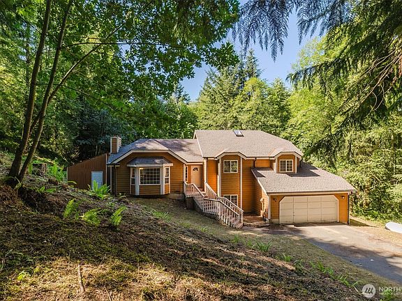 4th image of 1551 SE Nylace Lane