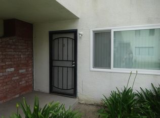 316 S Steckel Dr APT B, Santa Paula, CA 93060