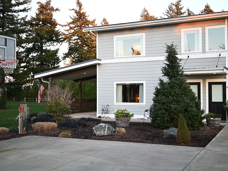 7490 Huisman Rd #A — Photo 1