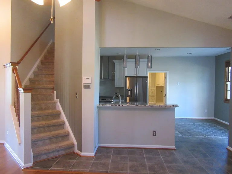 416 Iron Bridge Ln — Photo 5