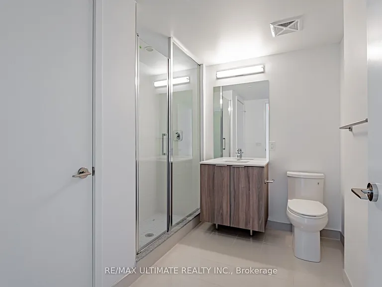 158 Front St E #1211 — Photo 20