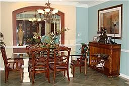3rd image of 531 Sunny River Ln