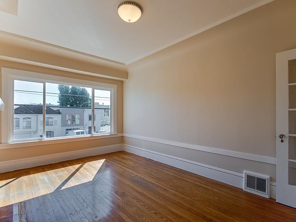 5th image of 1566 Van Dyke Ave