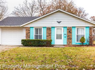 6216 Landsdowne Dr, Fort Wayne, IN 46816