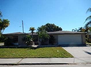 3400 Elkridge Dr, Holiday, FL 34691