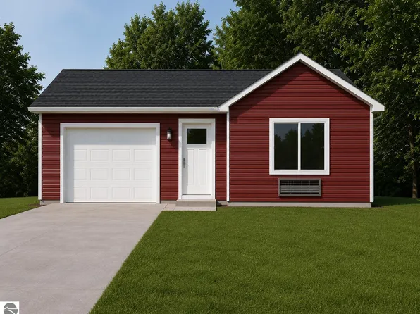 46 Mockingbird Dr, Traverse City, MI 49685