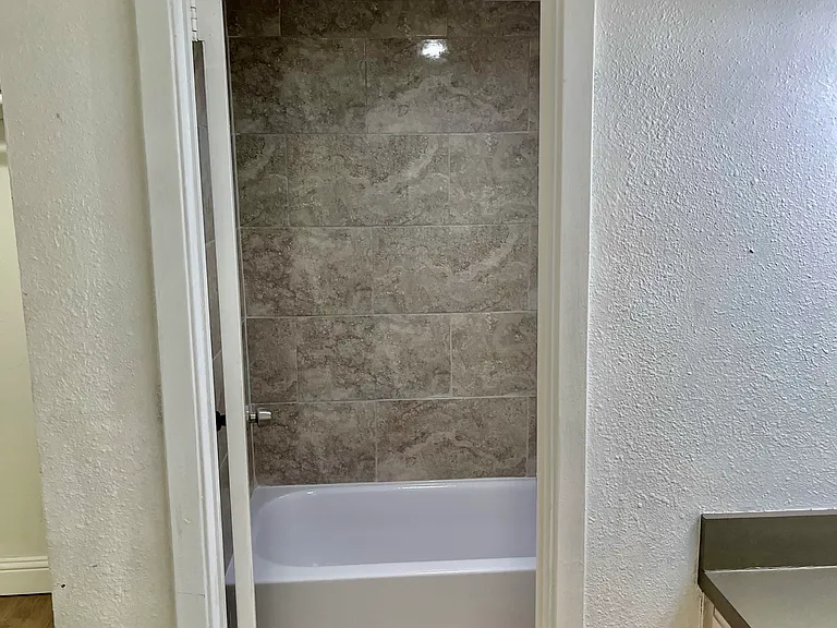 4429 Bowser Ave #101 — Photo 23