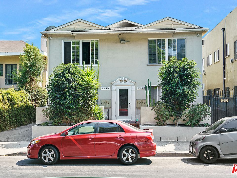 1st image of 6224 De Longpre Ave