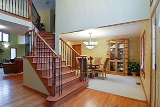 Foyer/Dining Room