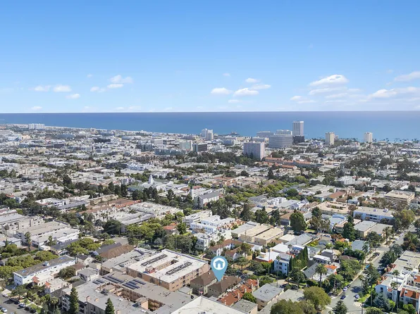 917 12th St, Santa Monica, CA 90403