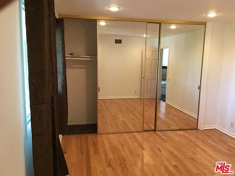 6721 Melba Ave — Photo 13