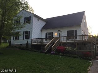 3797 Roop Rd, New Windsor, MD 21776