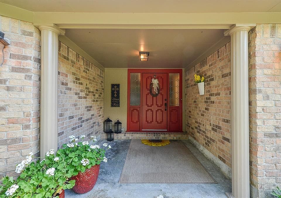 1st image of 6405 Cypress Ln