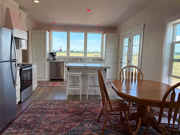 dining and kitchen areas